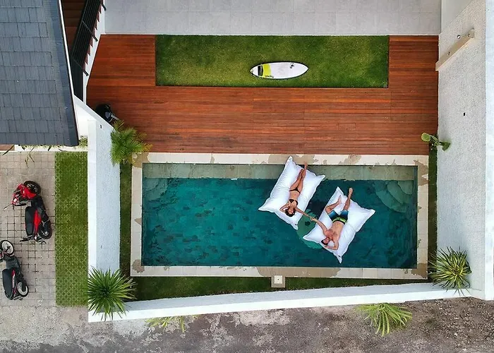 Villa *luxury Astaga 2*modern*billiard*paddy View* Canggu